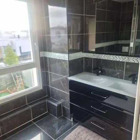 Maison 8 Personnes 몽테브랭